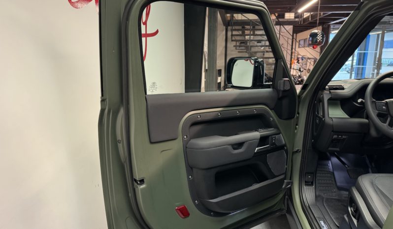LAND ROVER DEFENDER 90 P400 X-DYNAMIC 75th ANNIVERSARY LIMITED EDITION plein