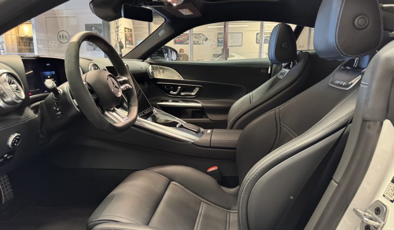 MERCEDES BENZ AMG GT63 4-MATIC V8 585CH plein