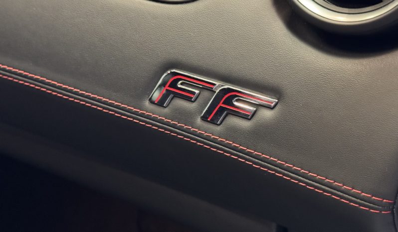 FERRARI FF V12 6.3 660CH plein