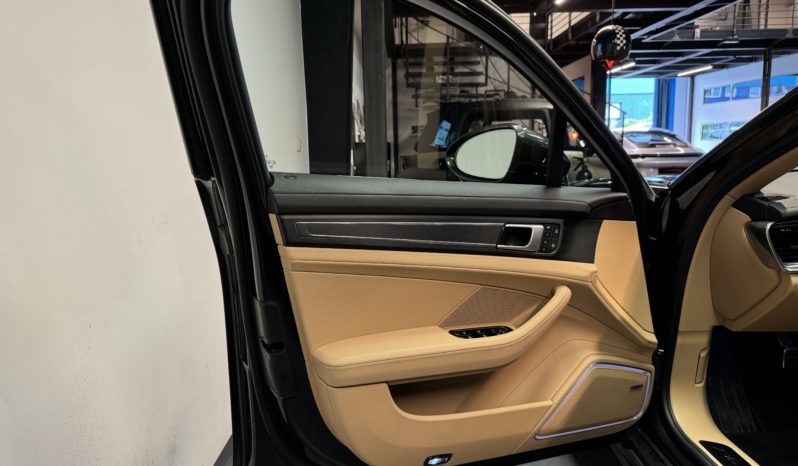PORSCHE – PANAMERA SPORT TURISMO 4 PLATINIUM EDITION – E-HYBRID – 3.0 – V6 – 462 CH plein
